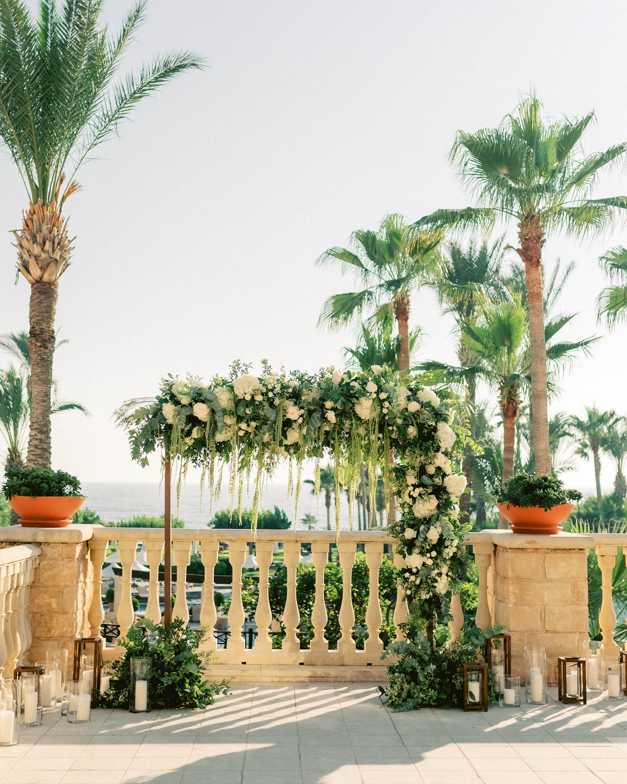 Julia-Sam-green-inspired-wedding-elysium-hotel-paphos-cyprus